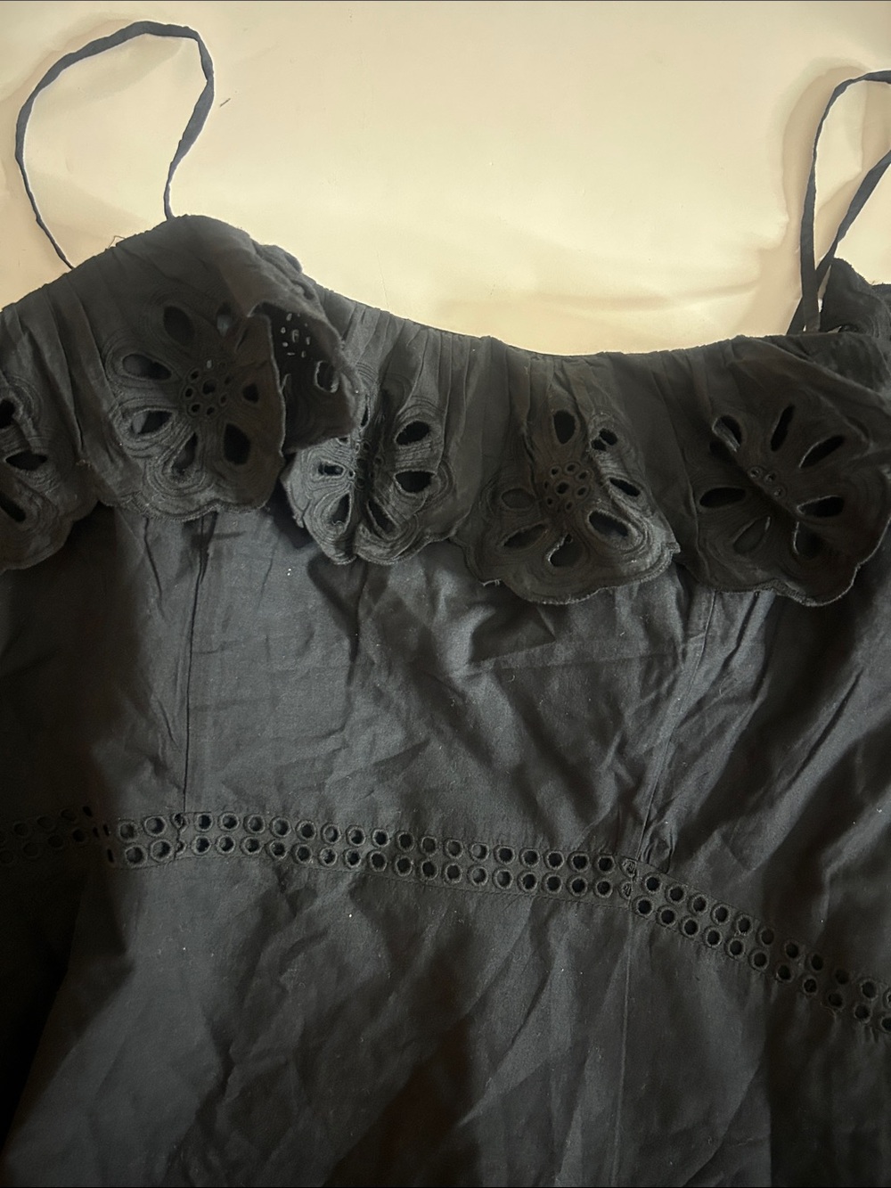 H&M (size L) COTTON DRESS WITH EYELET EMBROIDERY - Picture 5 of 6